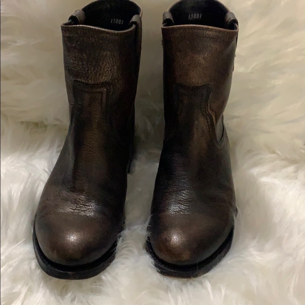 Frye Special Edition Cooper Colored Boots